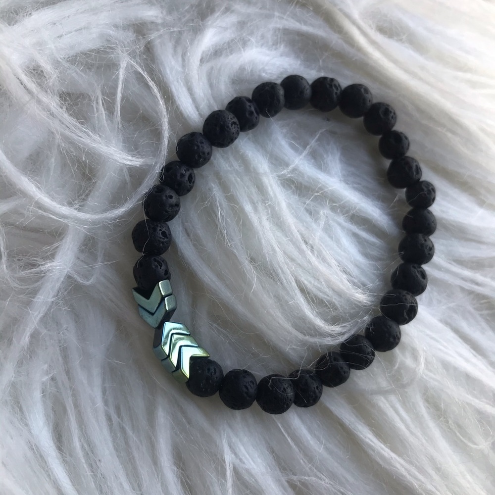 Oil bracelet